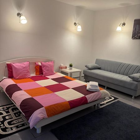 בוקרשט Park Lake Apartment מראה חיצוני תמונה